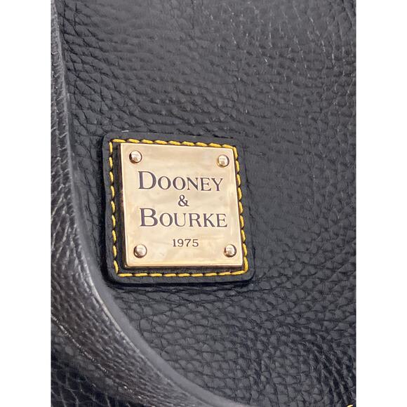 DOONEY & BOURKE X-LARGE BLACK PEBBLED LEATHER SHOULDER BAG - Picture 13 of 16